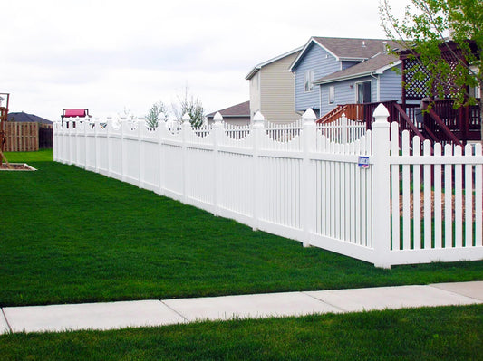 Top 3 Pros of Vinyl Fencing