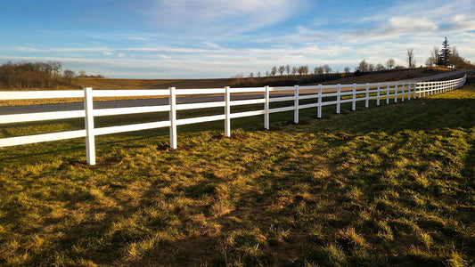 Vinyl Ranch Rail Fencing